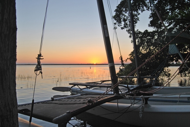Embarcadero al atardecer